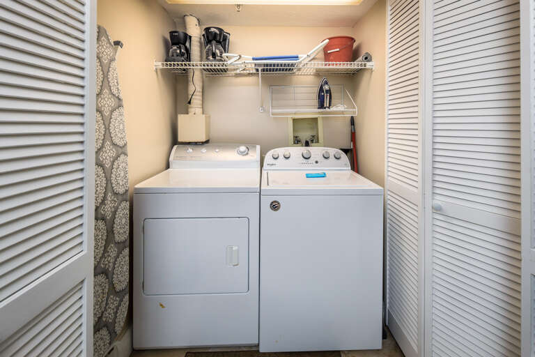 Full size Washer and dryer in unit 