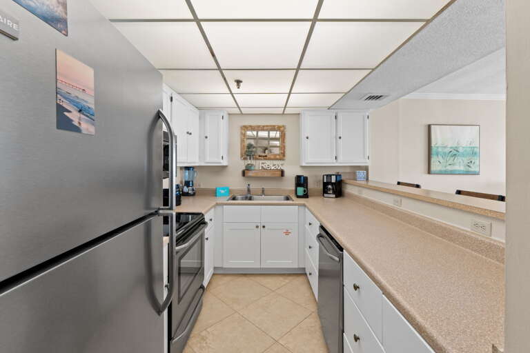 Just the right size and features plenty of counter space for all your cooking needs!