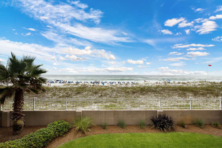Complimentary with your stay, you receive 2 beach chairs and an umbrella set up daily for you! (Mar - Oct) Complimentary with your stay, you receive 2 beach chairs and an umbrella set up daily for you! (Mar - Oct)