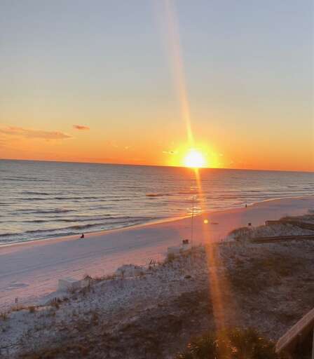 This is a view you cannot possibly pass up! 