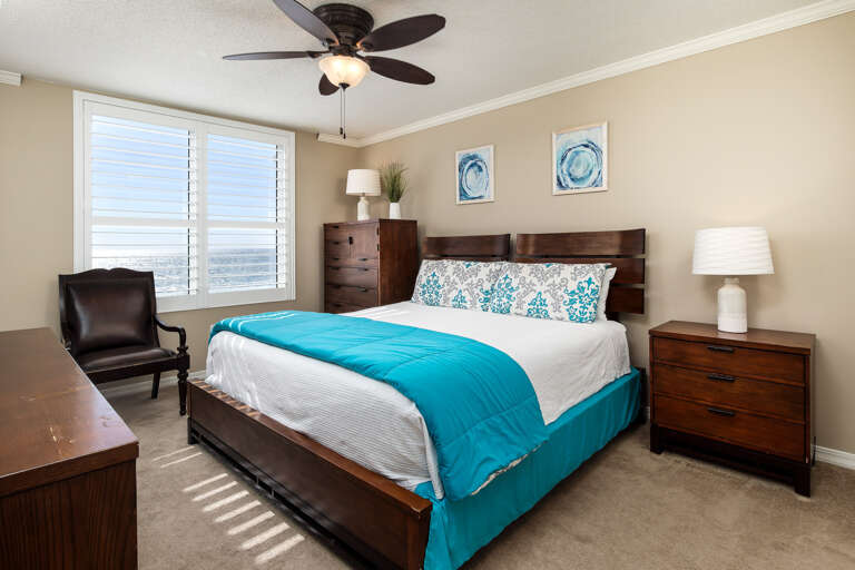 A comfortable king size bed with a superb mattress soft bedding and a great size flat screen TV along with the most amazing views.