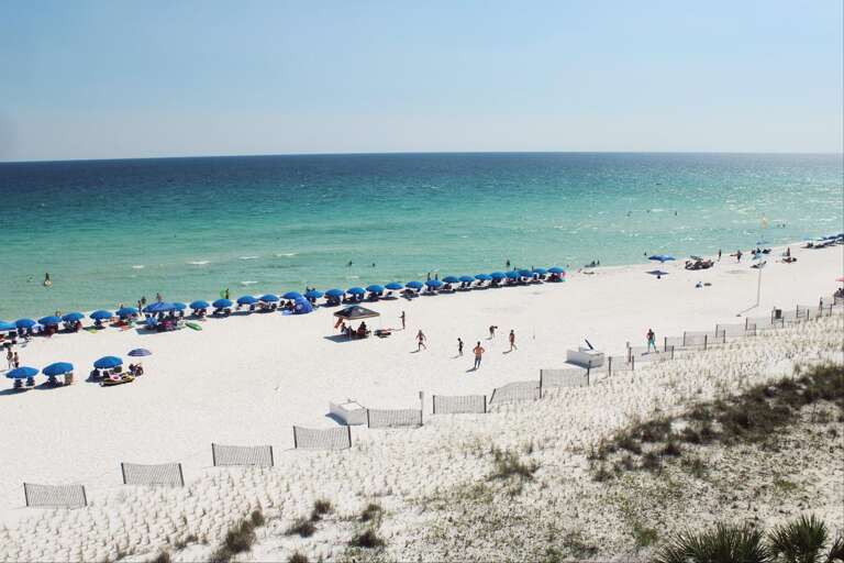 COMPLIMENTARY BEACH SERVICE!  We kicked it up a notch! (Mar - Oct)