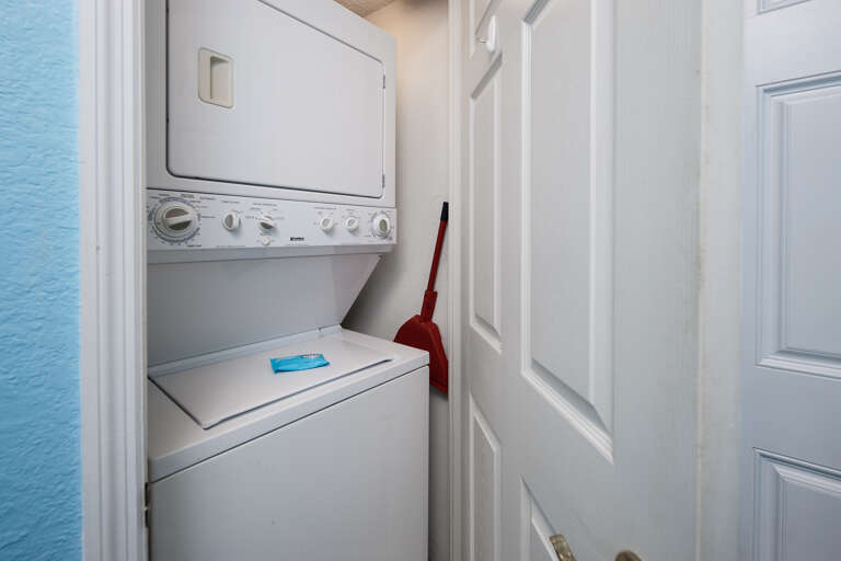 This in unit washer & dryer for all your laundry needs