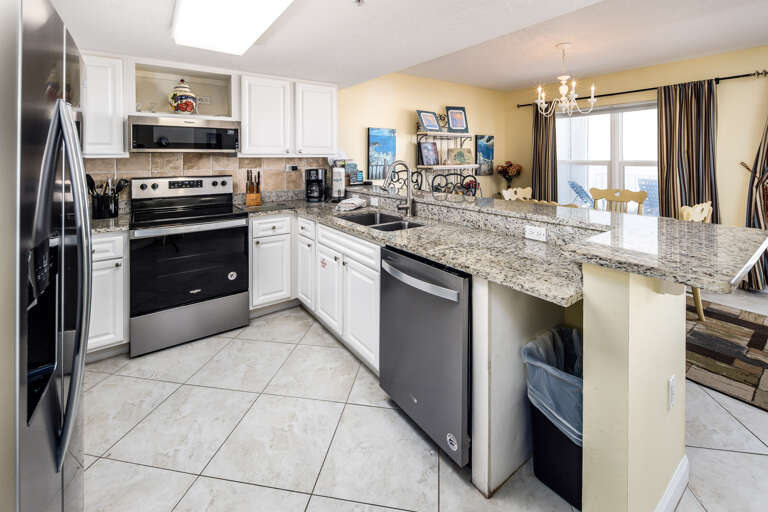 Fully equipped kitchen! Everything you need for cooking and baking is right here Fully equipped kitchen! Everything you need for cooking and baking is right here