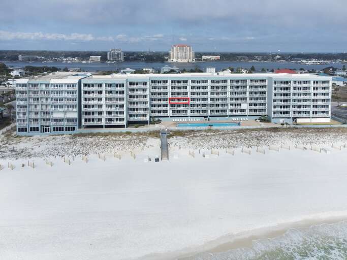 4008 balcony outlined in red 4008 balcony outlined in red