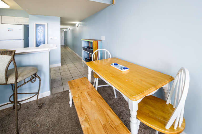 Have a meal while enjoying a view!