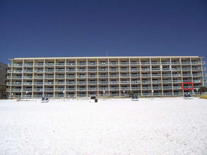 Red square indicates location of unit balcony
