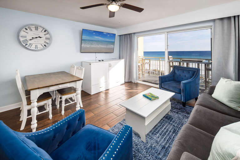 Gather the family in the beach front living room and make some memories that will last a
lifetime!