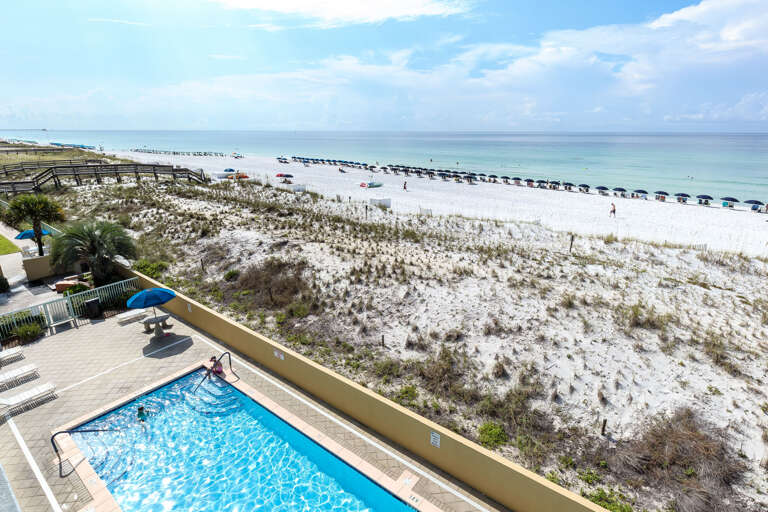 Views of the Gulf of Mexico and resort pool 