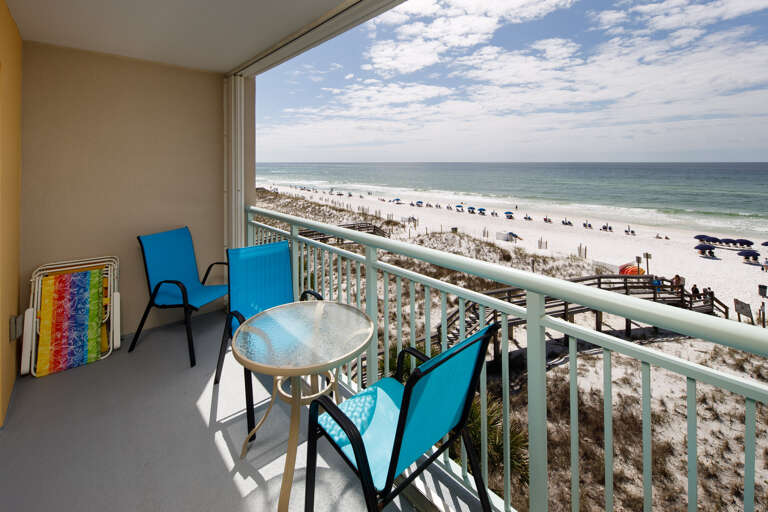 Have a frosty cold beverage at the table while taking in the amazing views.  