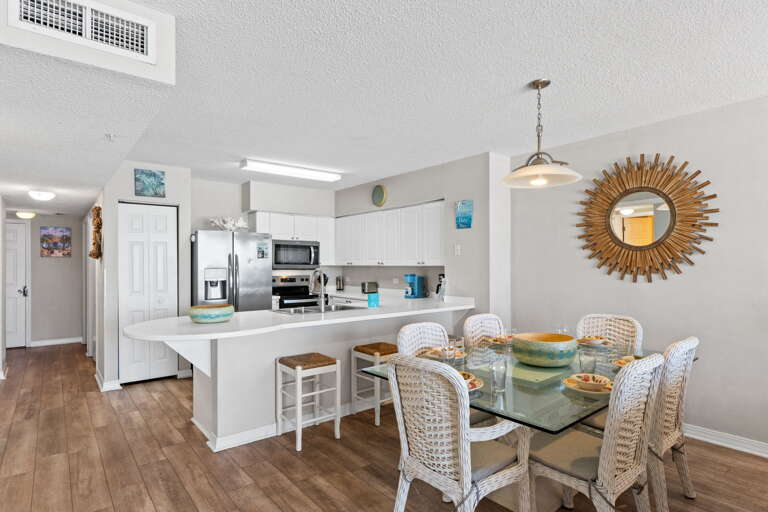 Additional seating at the kitchen island