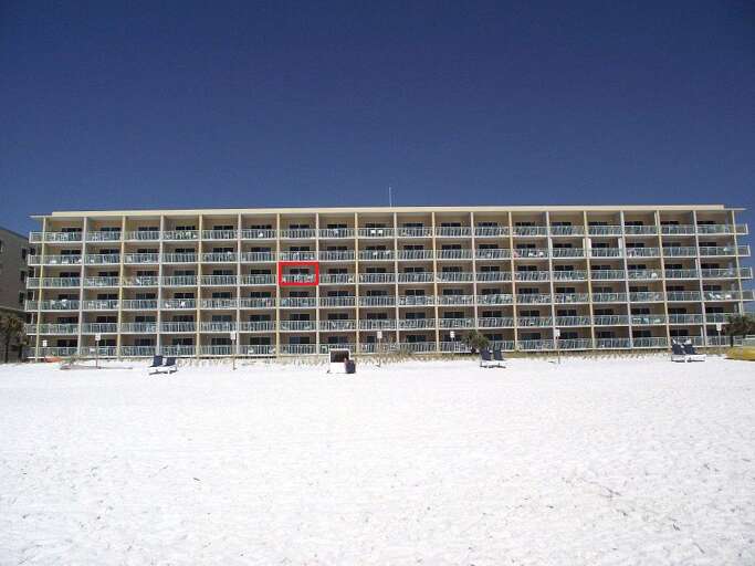 A view of the building & where #412 is.