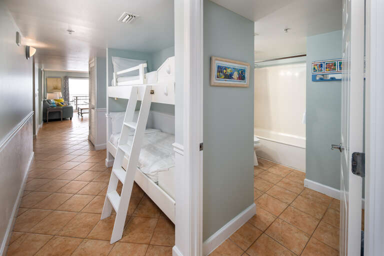 Sleeping a total of 8 this two bedroom/two bathroom condo is an economical way to vacation in paradise.