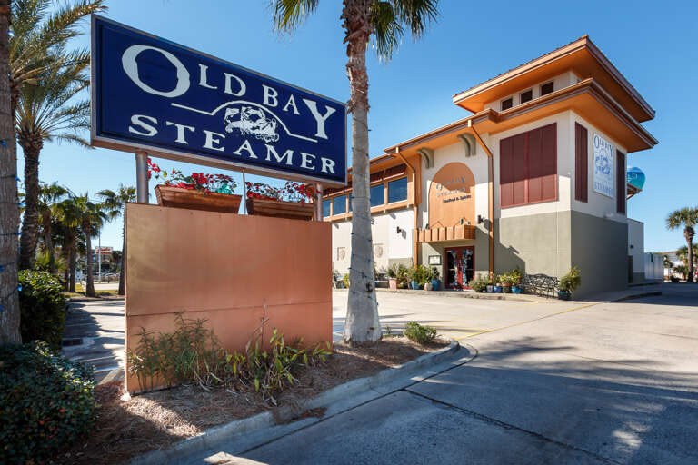Right on Santa Rosa Boulevard, Old Bay Steamer is the spot for seafood dining on the island!