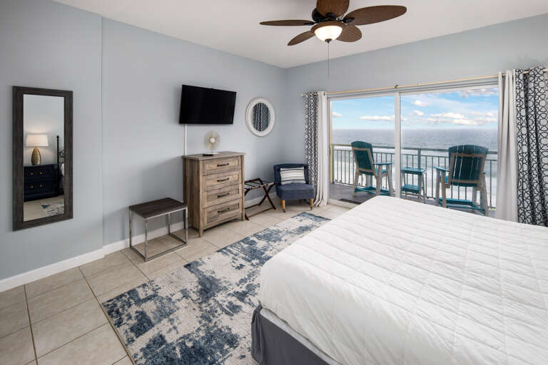 Enjoy the views from bedside! 