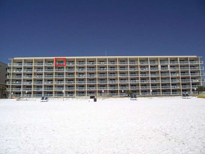 Red square indicative of unit 610.