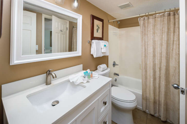 Shower/tub combo Shower/tub combo