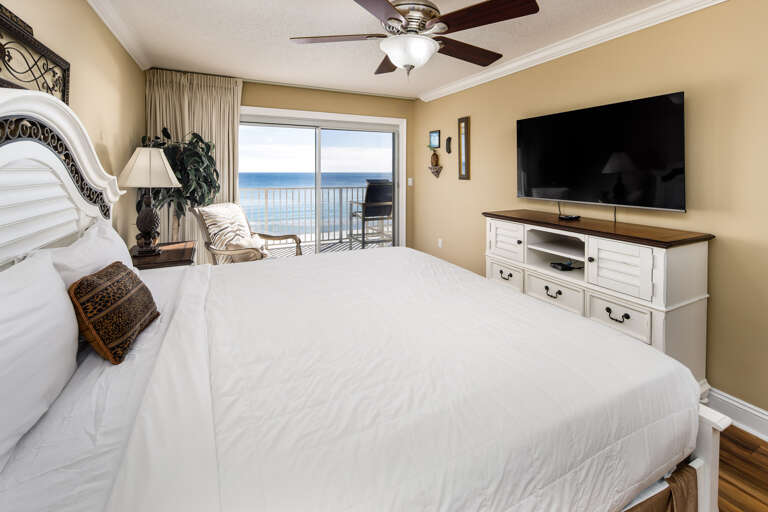 Features a comfortable king size bed and direct access to your private balcony. 