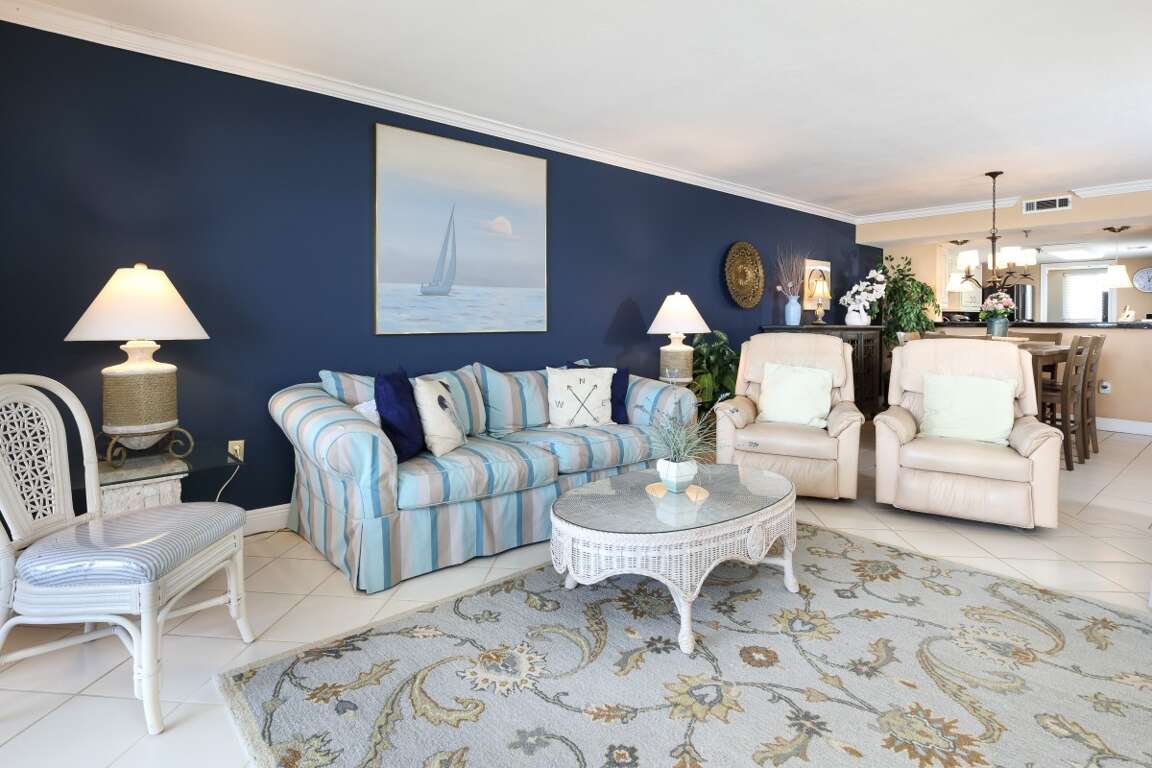 Surf Dweller 402 2 Bedroom Beachfront Condo Fort Walton Beach, FL