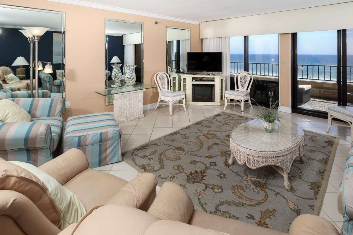 Surf Dweller 402 2 Bedroom Beachfront Condo Fort Walton Beach, FL