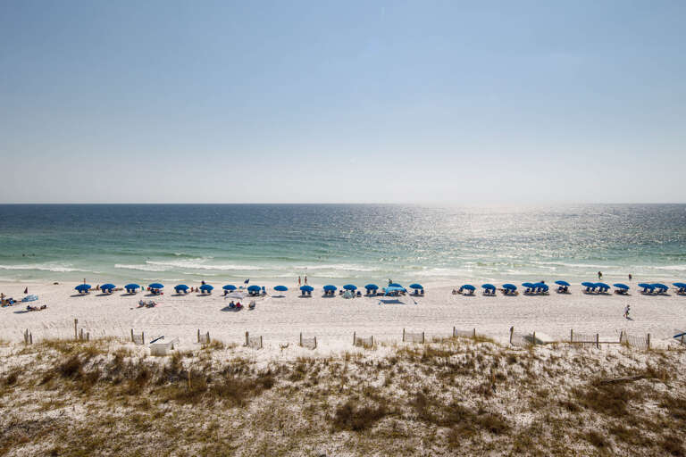 Nothing at all between you and the beautiful emerald green waters of the Gulf of Mexico.