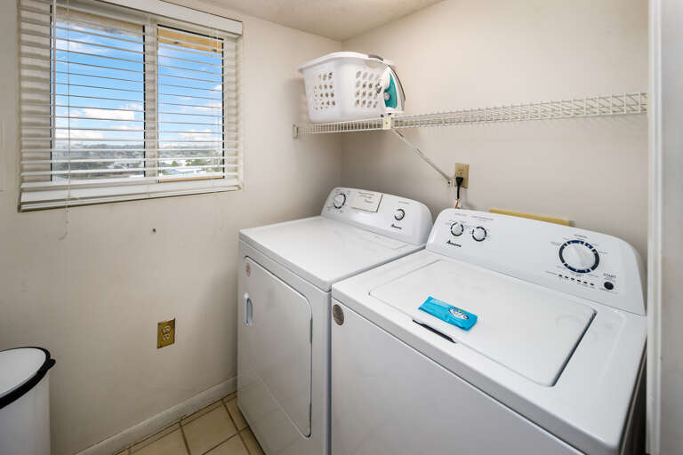 Full washing facilities provided inside the condo for your convenience! Full washing facilities provided inside the condo for your convenience!