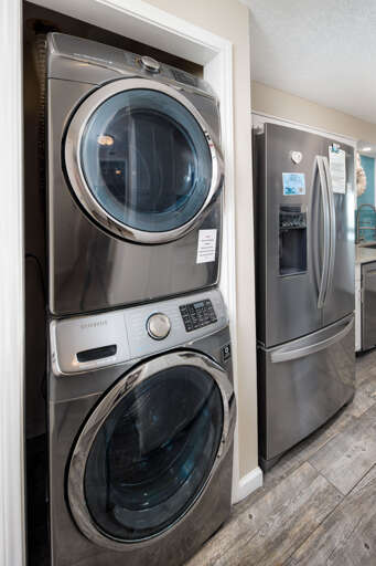 In unit washer and dryer 