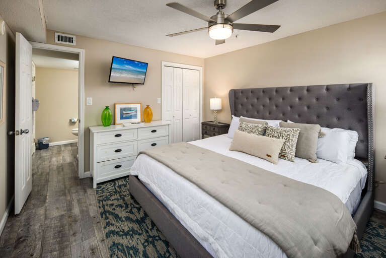 Featuring another KING sized bed