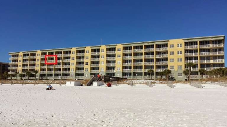 Red square indicates location of unit balcony
