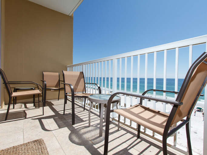 Enjoy your morning coffee at the balcony table 