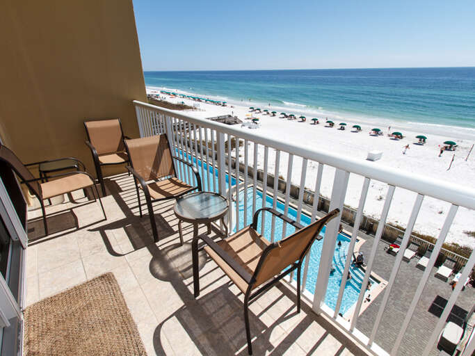 Plenty of seating for everyone to enjoy 