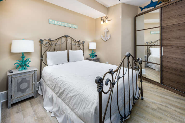 A quaint and cozy guest bedroom 