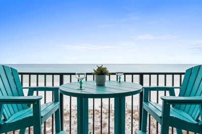 Enjoy wonderous views of the emerald coast!