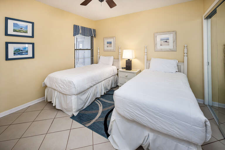 Has two twin beds for your company!