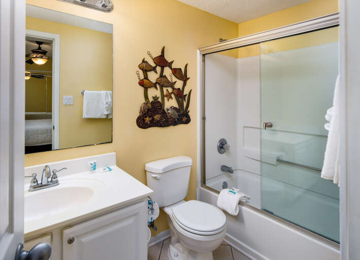 Shower/tub combo- private entry from the second bedroom.