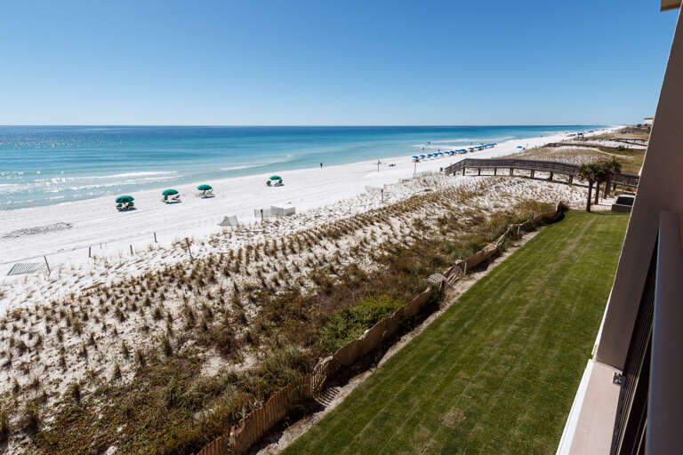 Gorgeous gulf front views!!