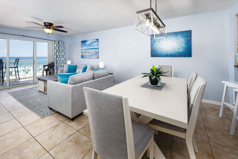 Dining table that seats 6 comfortably