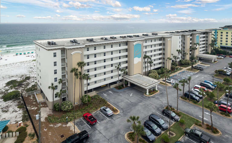 A great view of both buildings.  There is plenty of parking for everyone. 