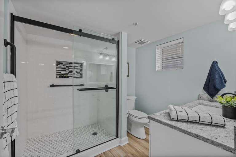 Beautifully renovated walk in shower!