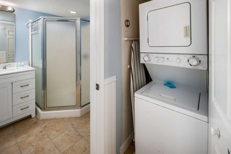 In unit washer and dryer for all your laundry needs