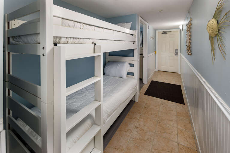 Extra space for more guests 