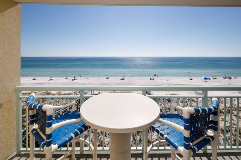 Have your morning cup of coffee or a snack while taking in the amazing view!  