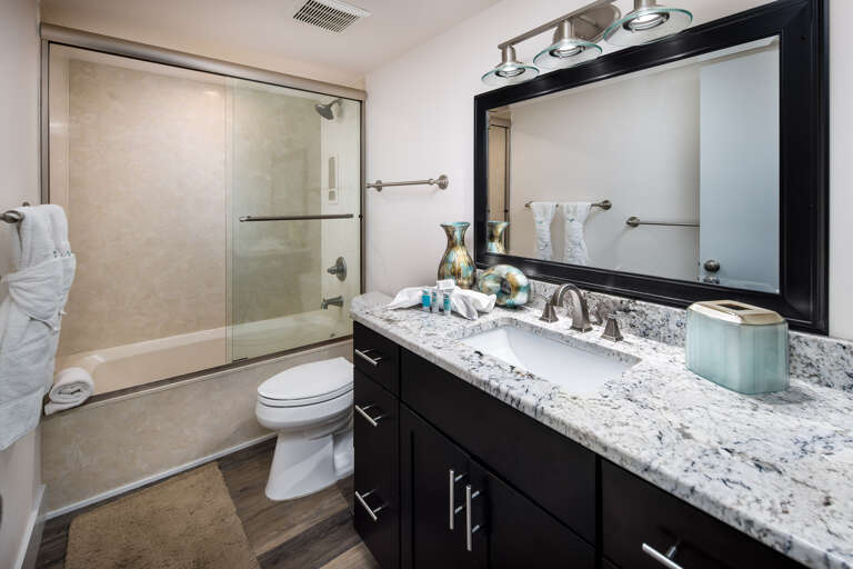 A gorgeous bathroom for your guests 