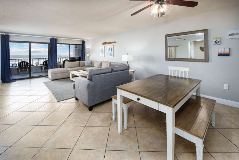 Enjoy all the angles of this fabulous unit 