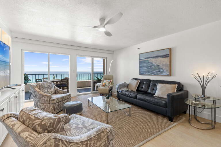 Come stay and experience the wonders of Surf Dweller 703