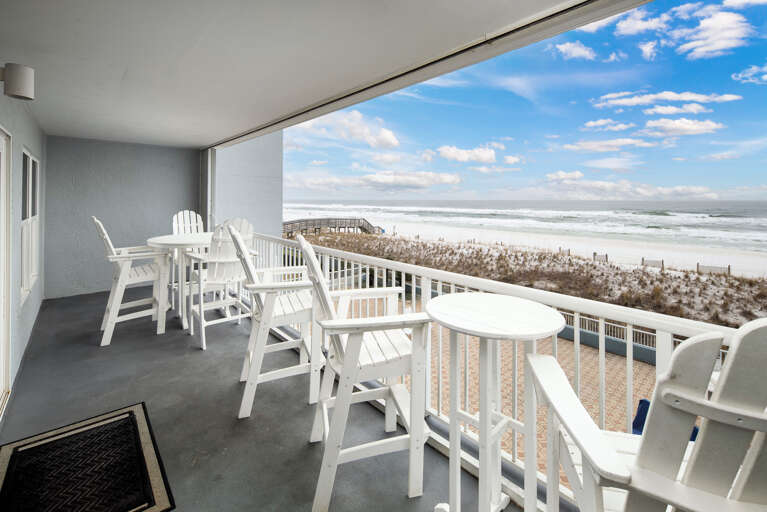 Spacious with so many sitting spots to take in the views!