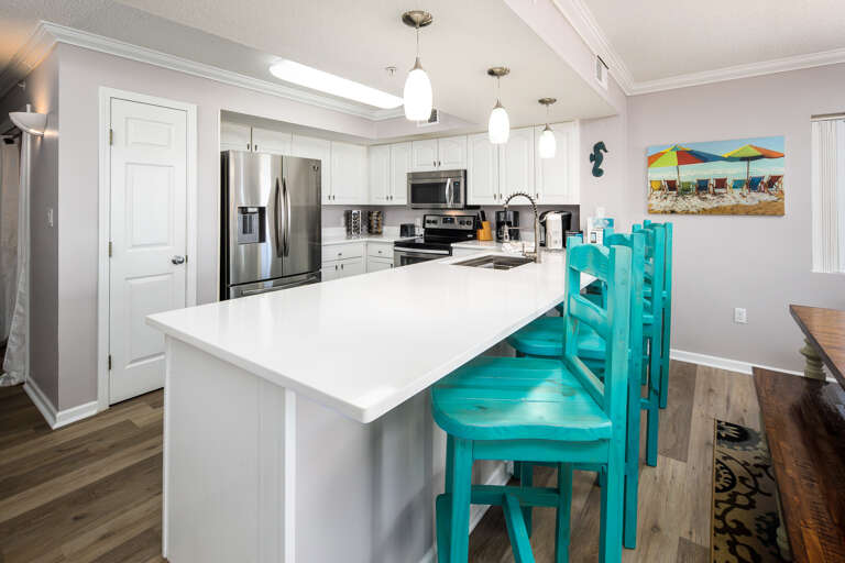 Additional seating available at the breakfast bar!