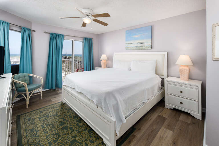 There is a king size bed in the master bedroom.  The balcony lets lots of sunshine through. 