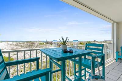 Enjoy a beverage with a view. 