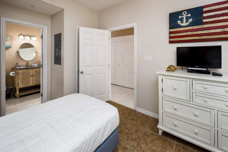 Additional guest bedroom view